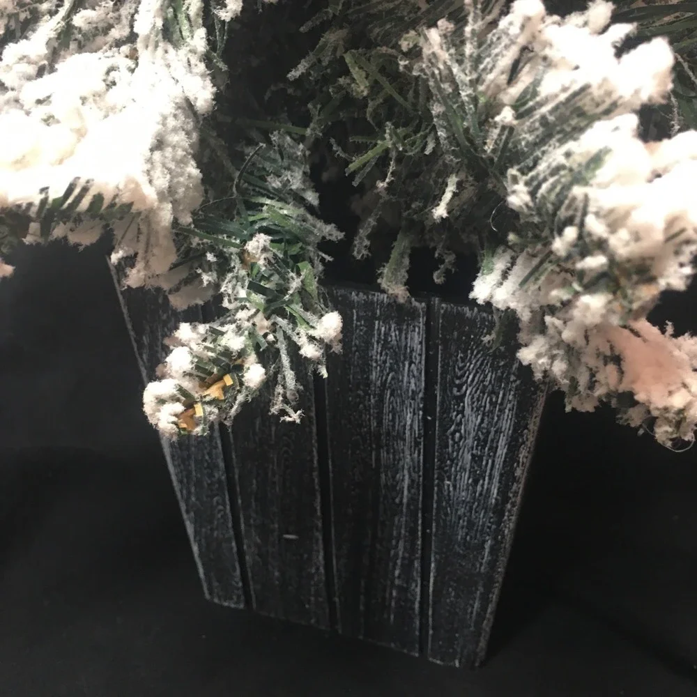 Vintage Flocked Green Artificial Christmas Tree  25